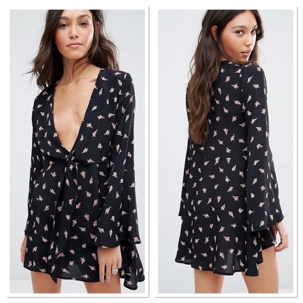 Flynn Skye Black London Rose Bud Print Dress M